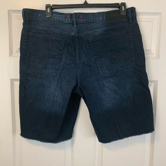Selling this nice pair of Blue Guess shorts - Picture 2 of 5